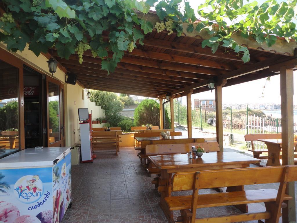 Barex Family Hotel Sozopol Exterior foto