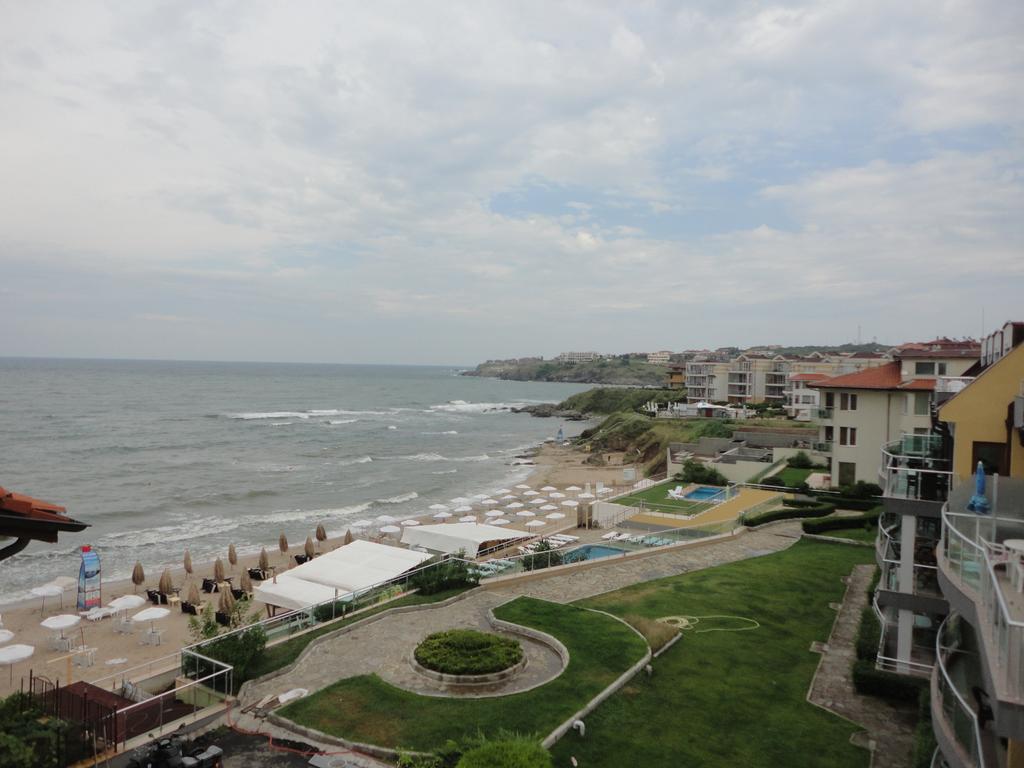 Barex Family Hotel Sozopol Quarto foto