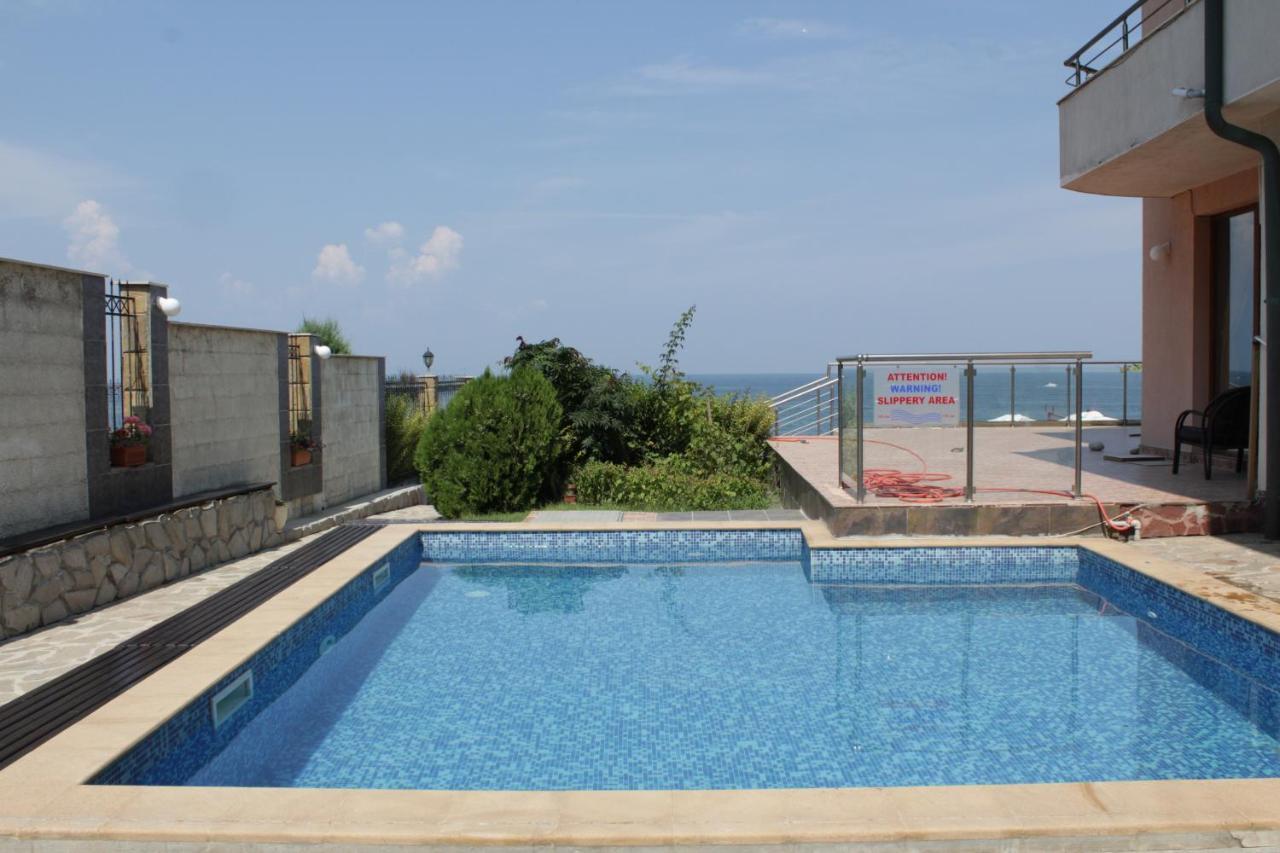 Barex Family Hotel Sozopol Exterior foto